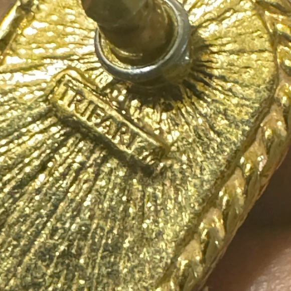 Trifari Chic Gold and Cream Stud Earrings - Picture 3 of 6